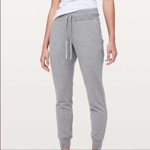 Lululemon joggers